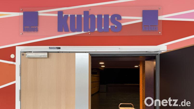 Die Gemeinde Ursensollen investiert 160.000 Euro in die Modernisierung der Kulturstätte Kubus, das bayerische Staatsministerium für Wissenschaft und Kultur gewährt dafür einen Zuschuss von 126.000 Euro. Bild: Petra Hartl
