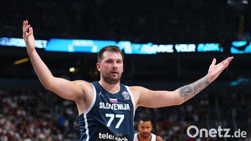 Luka Doncic war mit vielen Pfiffen der Schiedsrichter nicht einverstanden. Bild: Matthias Stickel/dpa