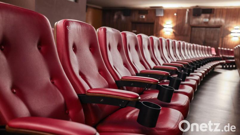 Viele Kinos bieten am Wochenende vergünstigte Filmvorstellungen an. (Symbolbild) Bild: Oliver Berg/dpa