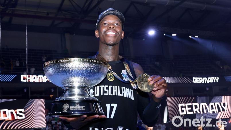 Dennis Schröder entschied am Ende das EM-Finale gegen die Türkei. Bild: Matthias Stickel/dpa
