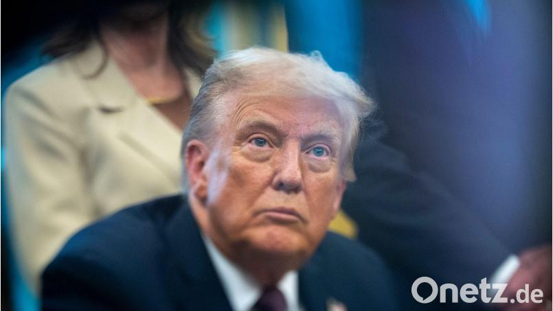 US-Präsident Donald Trump will nach eigenen Angaben die „New York Times“ verklagen. Bild: Alex Brandon/AP/dpa
