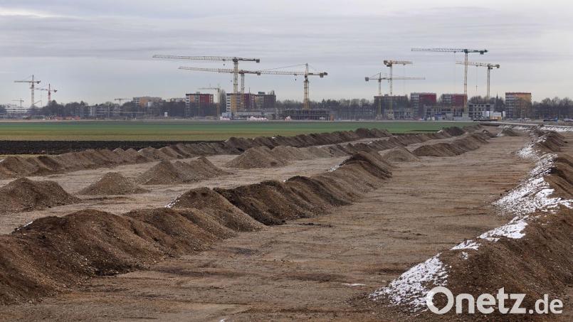 Der Flächenverbrauch in Bayern ist im vergangenen Jahr zurückgegangen. (Archivbild) Bild: Katharina Redanz/dpa