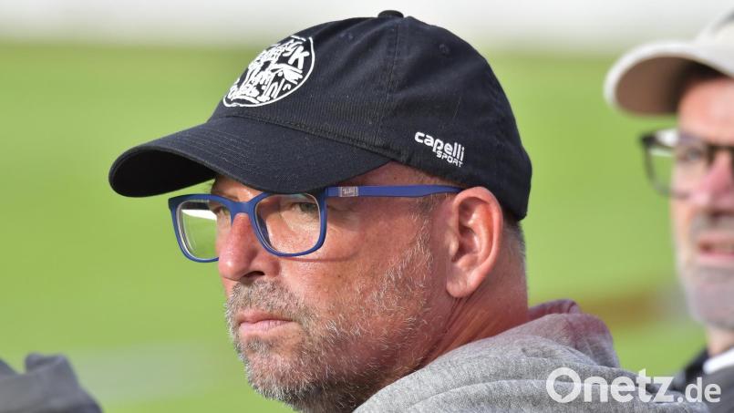 Markus Kipry erklärt seinen Rücktritt als Trainer von der DJK Gebenbach. Bild: Hubert Ziegler