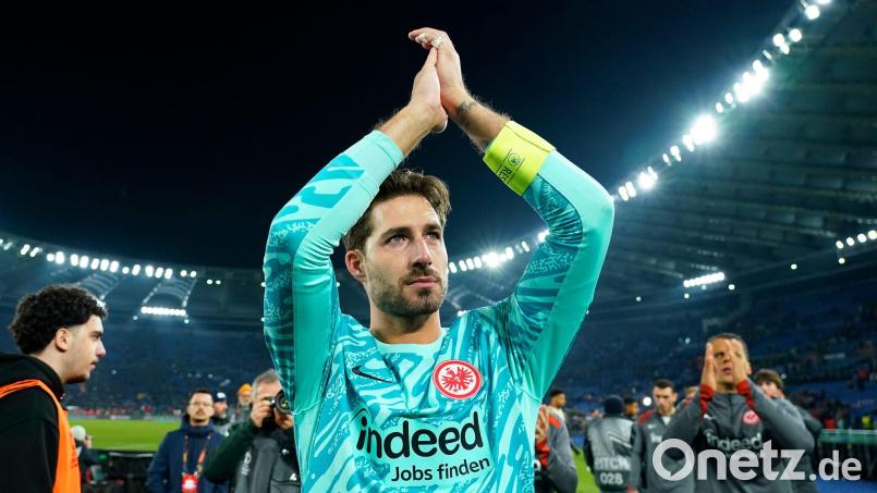 Kevin Trapp wurde von Eintracht Frankfurt vor dem Champions-League-Spiel gegen Galatasaray Istanbul feierlich verabschiedet. Bild: Giuseppe Maffia/dpa