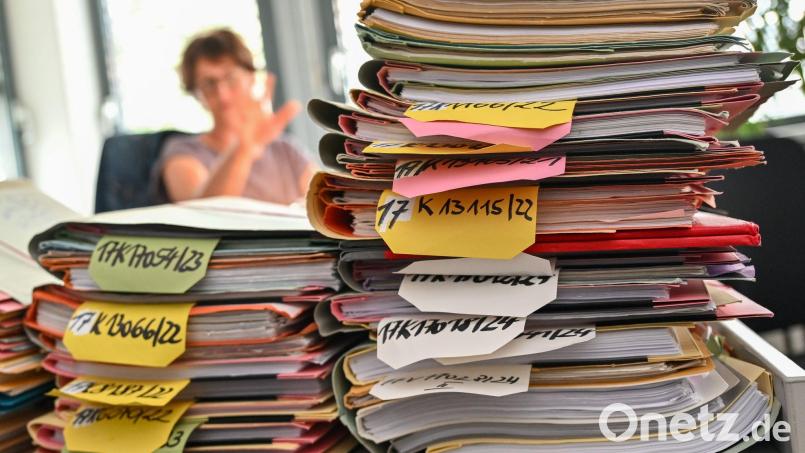 Bürokratie legt Politik und Wirtschaft lahm (Archivbild) Bild: Patrick Pleul/dpa
