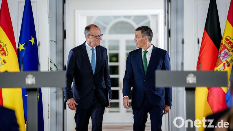 Bundeskanzler Merz betont bei seinem Antrittsbesuch in Madrid, dass Deutschland an der Seite Israels stehe. Bild: Kay Nietfeld/dpa