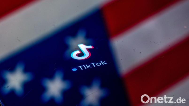 Ein Tiktok-Deal mit China steht laut US-Präsident Trump. (Archivbild) Bild: Jens Büttner/dpa