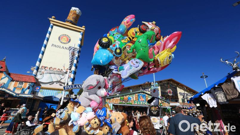 Bei strahlendem Sonnenschein begann das Oktoberfest. Bild: Karl-Josef Hildenbrand/dpa