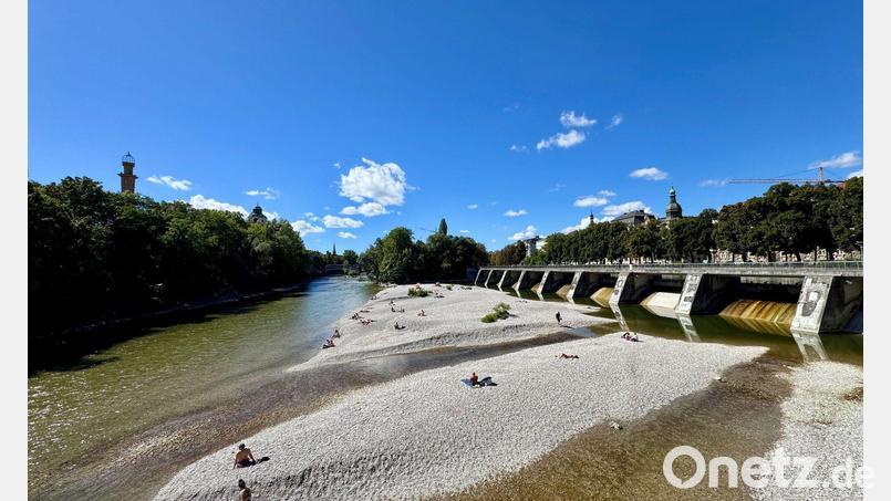 Das Wetter lädt noch einmal zum Sonnenbaden ein. (Archivbild) Bild: Peter Kneffel/dpa