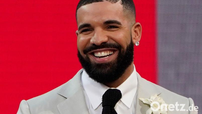 Auch Rapper Drake war auf der Wiesn. Bild: Chris Pizzello/Invision/AP/dpa