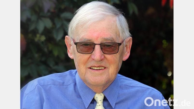 Herbert Dorner, Altbürgermeister und Ehrenbürger der Gemeinde Etzenricht, feiert seinen 80. Geburtstag. 18 Jahre als Bürgermeister und rund 16 Jahre als Gemeinderat arbeitete der Jubilar zum Wohl der Gemeinde. Bild: war