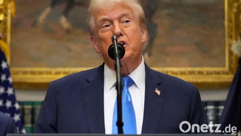 Trump hat die Antifa-Bewegung als Terrororganisation eingestuft. Bild: Mark Schiefelbein/AP/dpa
