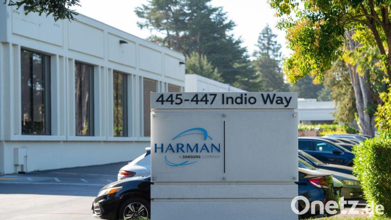 Der amerikanische Elektronik-Spezialist Harman gehört dem Branchenriesen Samsung. (Archivbild) Bild: Andrej Sokolow/dpa