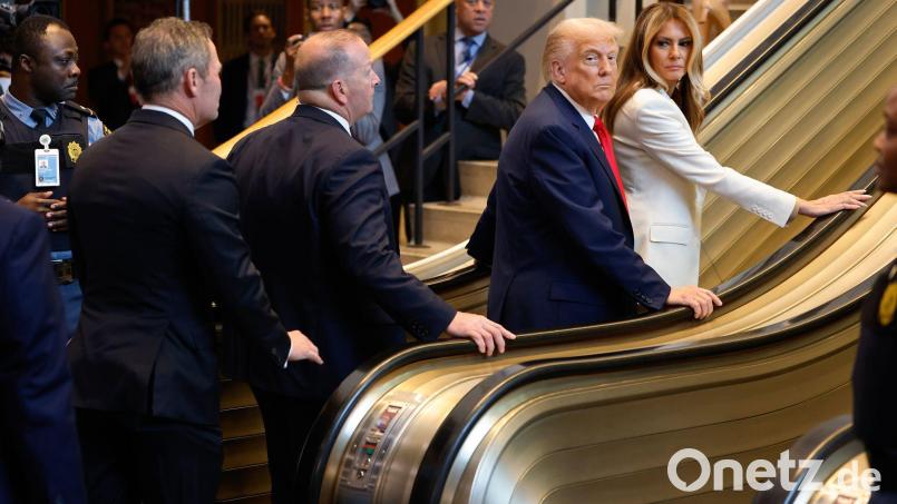 Trump will ein Nachspiel für den Stopp auf der UN-Rolltreppe. Bild: Stefan Jeremiah/AP/dpa
