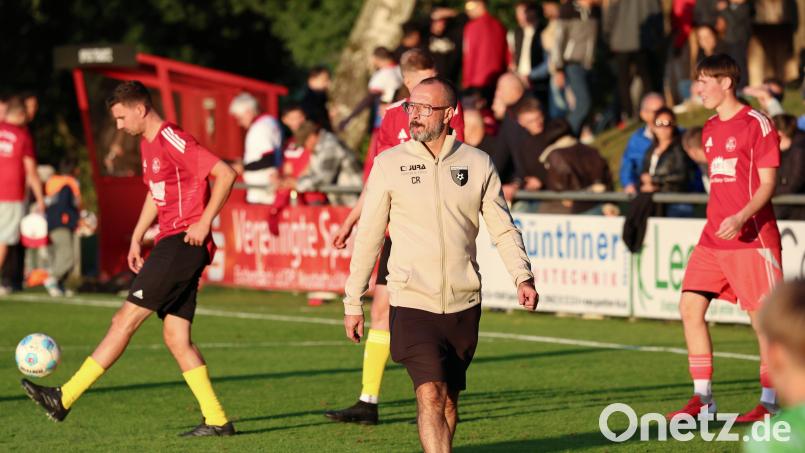 Mittendrin statt nur dabei: Christian Recht, Teammanager der SpVgg Trabitz, äußerte sich zu den derzeit kursierenden Gerüchten rund um den Kreisliga-Neuling. Archivbild: Dieter Jäschke
