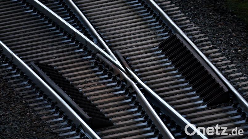 Der Zugverkehr war bis in den späten Abend gestört. (Symbolbild) Bild: Karl-Josef Hildenbrand/dpa