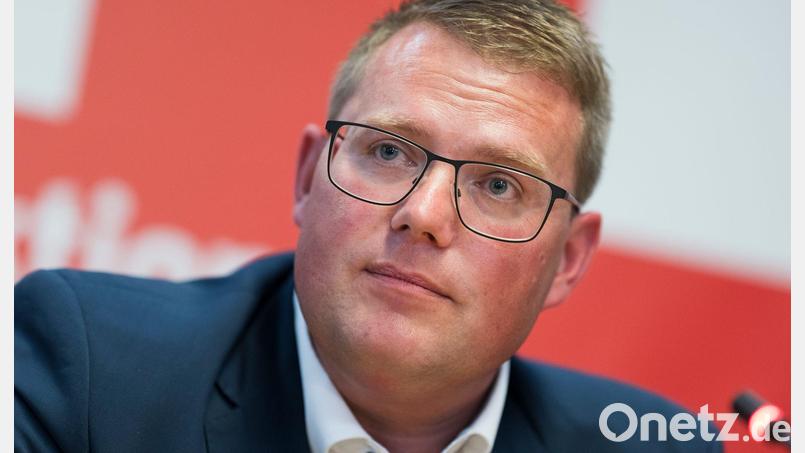 Klausur auf Rädern: Vier Tage ist Holger Grießhammer mit seiner SPD-Fraktion durch Bayern gereist. (Archivbild) Bild: Peter Kneffel/dpa