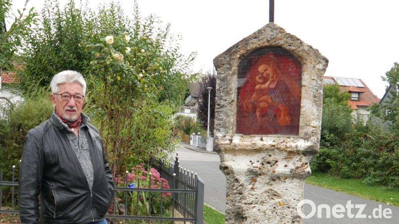 In der Siedlung &quot;Am Kuhberg&quot; in Illschwang befindet sich das Marienmarterl. Vor 50 Jahren hatte es Lorenz Geitner renoviert. Bild: no
