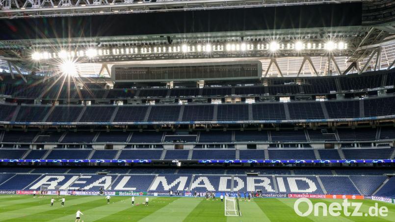 Real Madrid kann aufgrund einer Entscheidung der EU-Kommission von der Stadt Madrid mehr als 20 Millionen Euro zurückverlangen. (Archivbild) Bild: Jan Woitas/dpa
