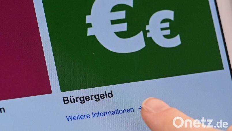 Kriminelle Banden haben das Bürgergeld als Betrugsmöglichkeit entdeckt. (Symbolbild) Bild: Jens Kalaene/dpa