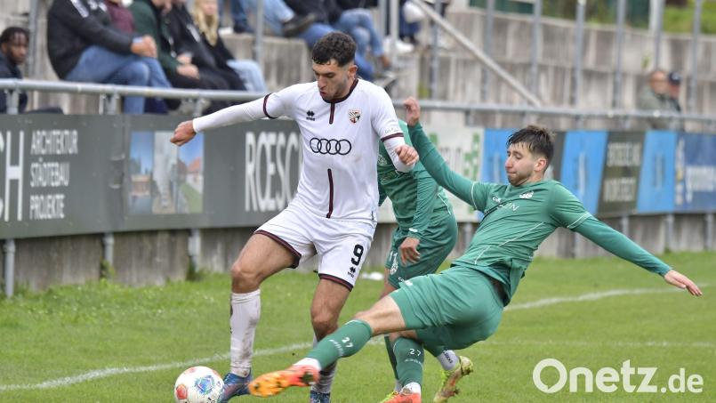 Die DJK Gebenbach kann nach dem Unentschieden mit breiter Brust zum Derby nach Weiden fahren. Bild: Hubert Ziegler