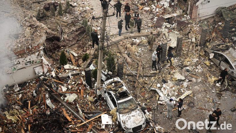 Kiew war eines der Ziele der russischen Angriffe in der Nacht und in den Morgenstunden. Bild: Efrem Lukatsky/AP/dpa