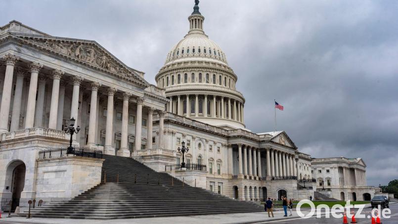 Demokraten und Republikaner treffen sich am Montag, um über den befürchteten „Shutdown“ zu sprechen. Bild: J. Scott Applewhite/AP/dpa