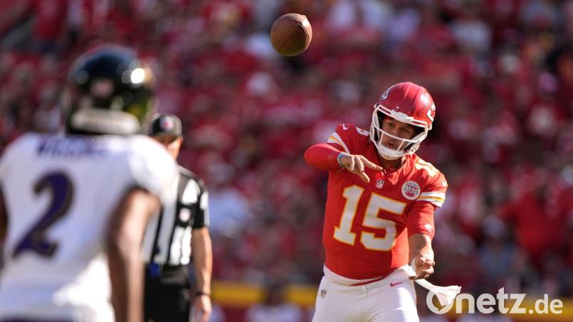 Mahomes hatte gegen die Ravens bessere Anspielstationen als zuletzt. Bild: Charlie Riedel/AP/dpa