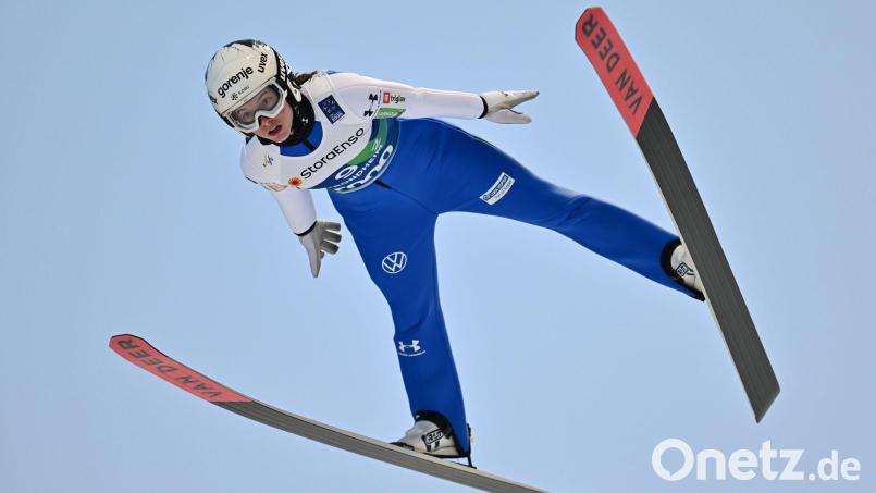 Springt bei der WM: Tina Erzar. Bild: Hendrik Schmidt/dpa