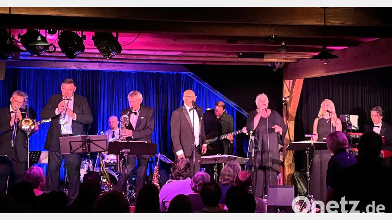 Die Formation &quot;Fundamental Soul Thunder&quot; überzeugt im Schafferhof auf ganzer Linie - sowohl gesanglich wie auch instrumental. Bild: stg