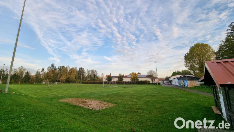 Auch auf dem alten Fußballplatz in Kemnath sollen Neubauten entstehen. An den Planungen hält Roman Schäffler fest. Archivbild: kaz