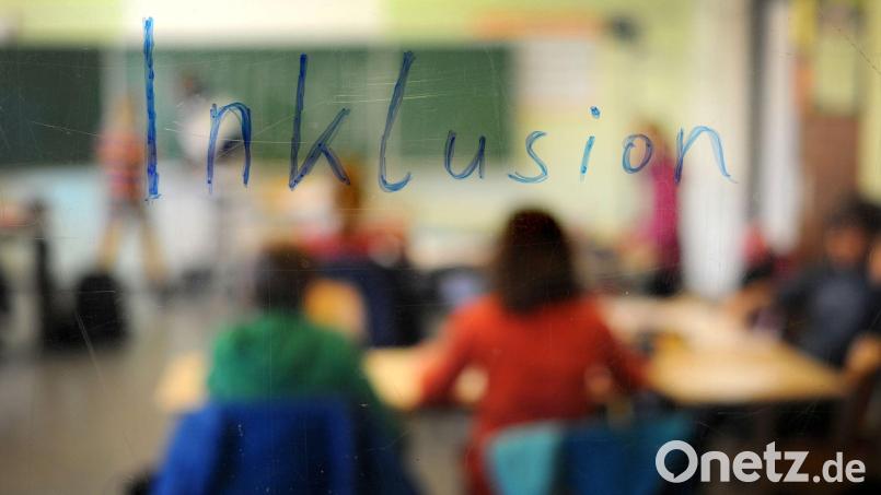 Passende Hilfsangebote für Kinder mit gesundheitlichen Beeinträchtigungen sind oft schwer zu finden. (Symbolfoto) Bild: Jonas Güttler/dpa