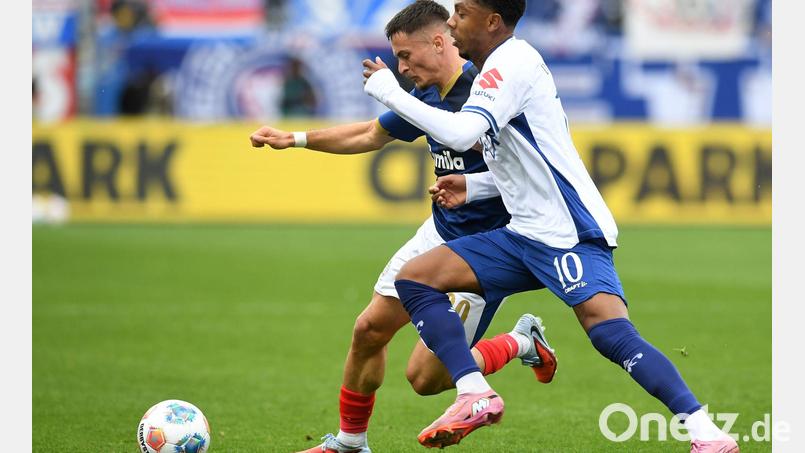 Kiel und Darmstadt lieferten ein intensives Spiel. Bild: Daniel Bockwoldt/dpa