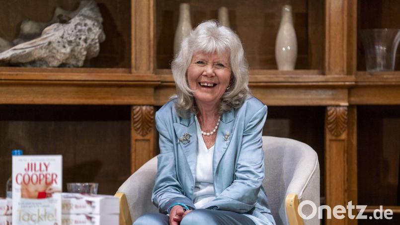 Die für ihre Liebesromane bekannte Jilly Cooper ist tot. Bild: Lucy Ray/PA Media Assignments/PA/AP/dpa