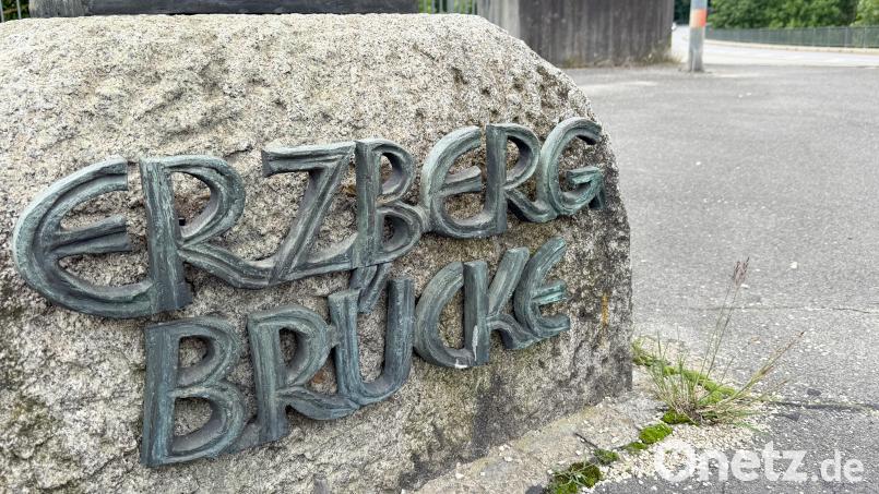 Aufgrund von Felssicherungsarbeiten kommt es in Amberg am Erzberg zu Verkehrseinschränkungen. Symbolbild: Petra Hartl