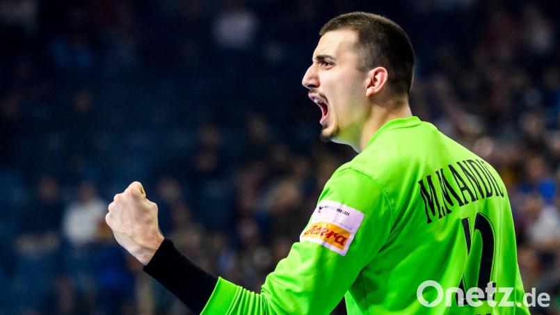 Magdeburgs Torwart Matej Mandic wurde nach der Pause zum Rückhalt. (Archivbild) Bild: Tom Weller/dpa