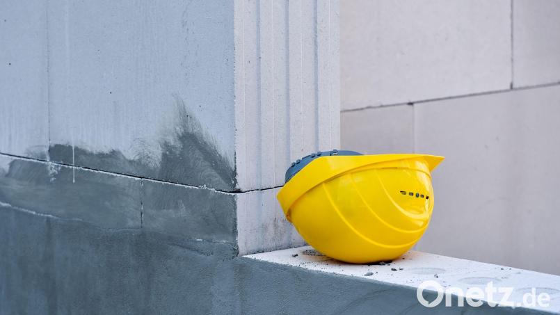 Wohnungsbauunternehmen haben in Deutschland seit vielen Jahren (zu) wenig zu tun, obwohl der Bedarf in vielen Städten immens ist. (Symbolbild) Bild: picture alliance / Patrick Pleul/dpa-Zentralbild/dpa