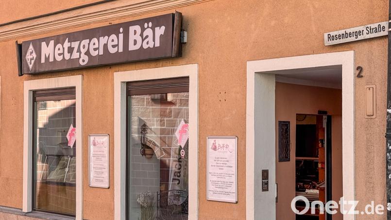 Der Verkaufsraum wird nach dem 31. Oktober erst mal leer stehen und nicht vermietet, sagt Karin Bär. Dafür wären zu viele Umbauarbeiten bei Strom und Wasser nötig, die man vorerst nicht angreifen wolle. Bild: Petra Hartl