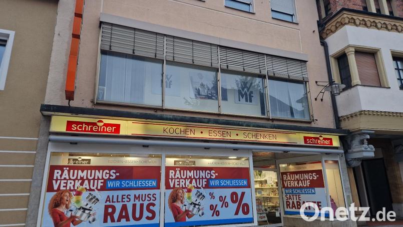 Haushaltswaren Schreiner an der Friedrich-Ebert-Straße schließt zum Jahresende, der Räumungsverkauf hat begonnen. Bild: Thomas Dobler