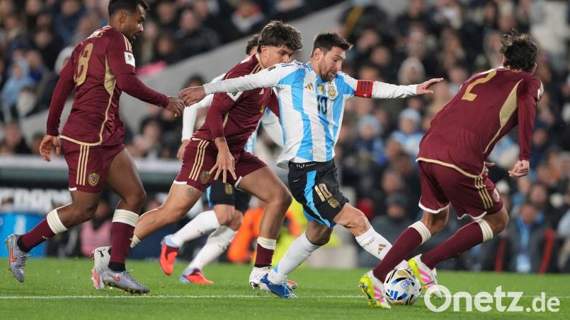 Messi spielt mit Argentinien nicht wie geplant in Chicago, sondern in Florida gegen Puerto Rico. (Archiv-Foto) Bild: Natacha Pisarenko/AP/dpa