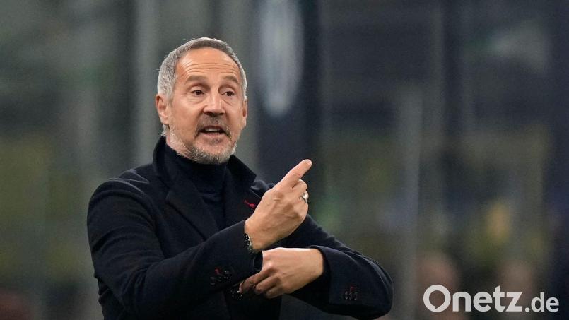 Laut Medien ist Adi Hütter nicht mehr Trainer in Monaco. (Archivbild) Bild: Luca Bruno/AP/dpa