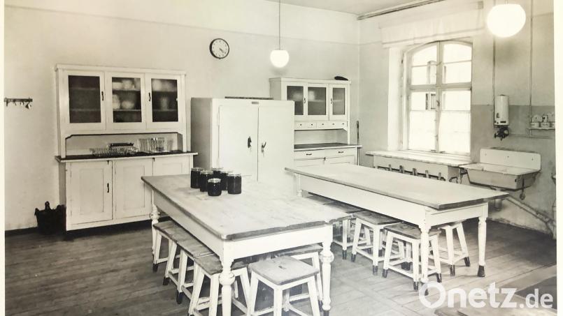 Die Zeiten ändern sich, auch die Schulküchen in der Landwirtschaftsschule. Bild: Landwirtschaftsschule