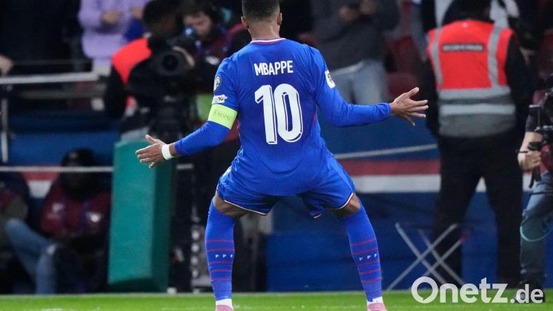 Erst Torjubel, dann Verletzung: Kylian Mbappé muss eine Zwangspause einlegen. Bild: Michel Euler/AP/dpa