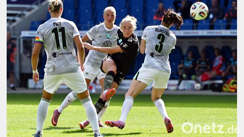 Der Klassiker des deutschen Frauenfußballs: Bayern München gegen den VfL Wolfsburg - hier beim Supercup-Finale im August. Bild: Uli Deck/dpa
