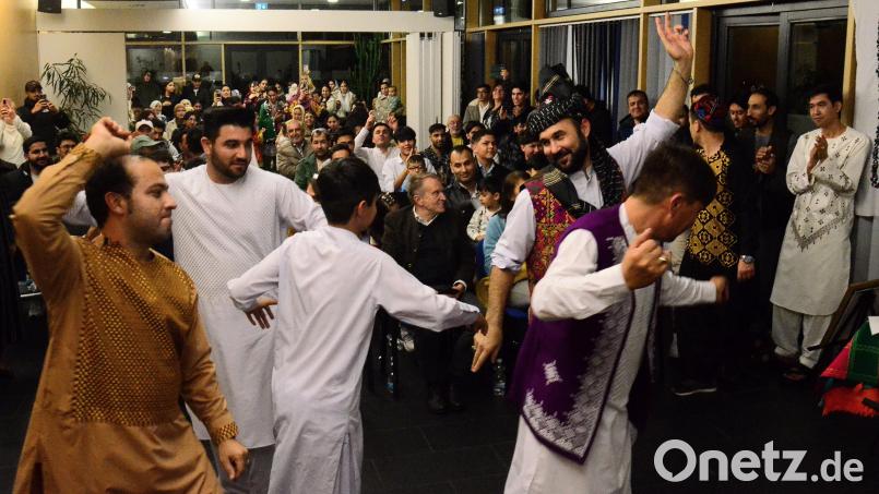Ausgelassene Stimmung herrschte beim Fest der Afghanischen Gemeinschaft. Bild: Kunz