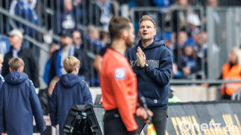 Markus Fiedler ist nicht mehr Trainer des 1. FC Magdeburg. (Archivbild) Bild: Andreas Gora/dpa
