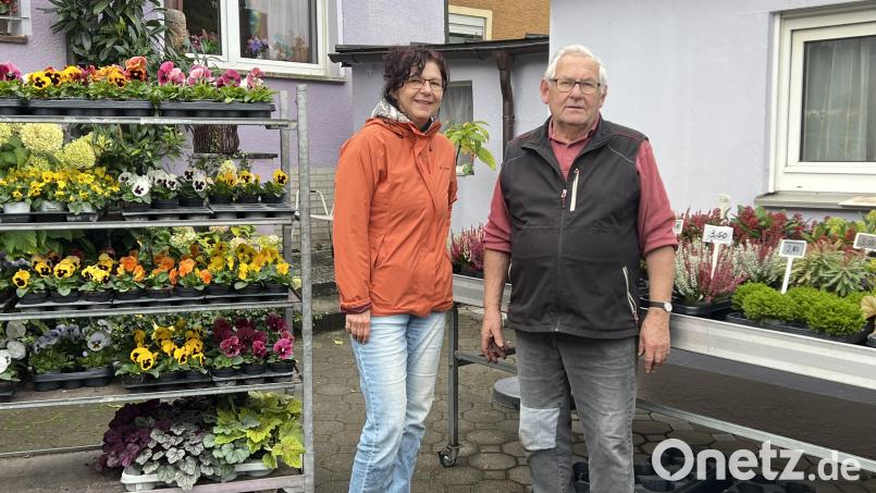 Kerstin Plößl arbeitet gern mit Wolfgang Stangl zusammen und wird nächstes Jahr den Betrieb mieten. Bild: mma