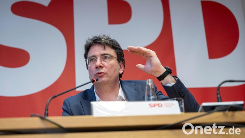 SPD-Politiker Florian von Brunn findet die geplanten Änderungen beim Bürgergeld nicht gut. (Archivbild) Bild: Peter Kneffel/dpa
