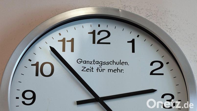 Bayern passt die Förderung für mehr Ganztagsplätze an Grundschulen an (Archivbild). Bild: Soeren Stache/dpa