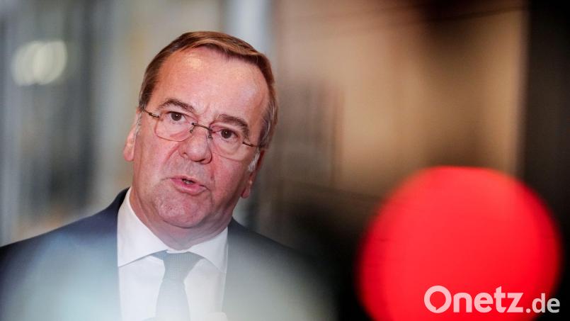 Der Verteidigungsminister kritisiert, dass zentrale Punkte seines Gesetzentwurfs geändert wurden, bevor dieser überhaupt in den Bundestag eingebracht worden ist. (Archivbild) Bild: Kay Nietfeld/dpa